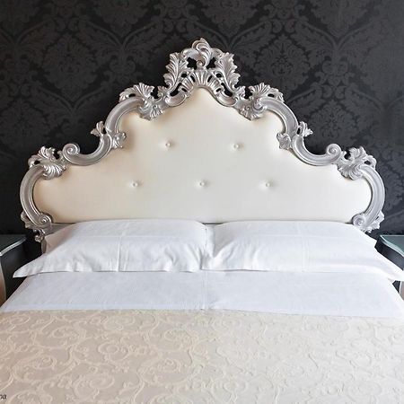 Opera Relais Bed & Breakfast Messina Eksteriør bilde